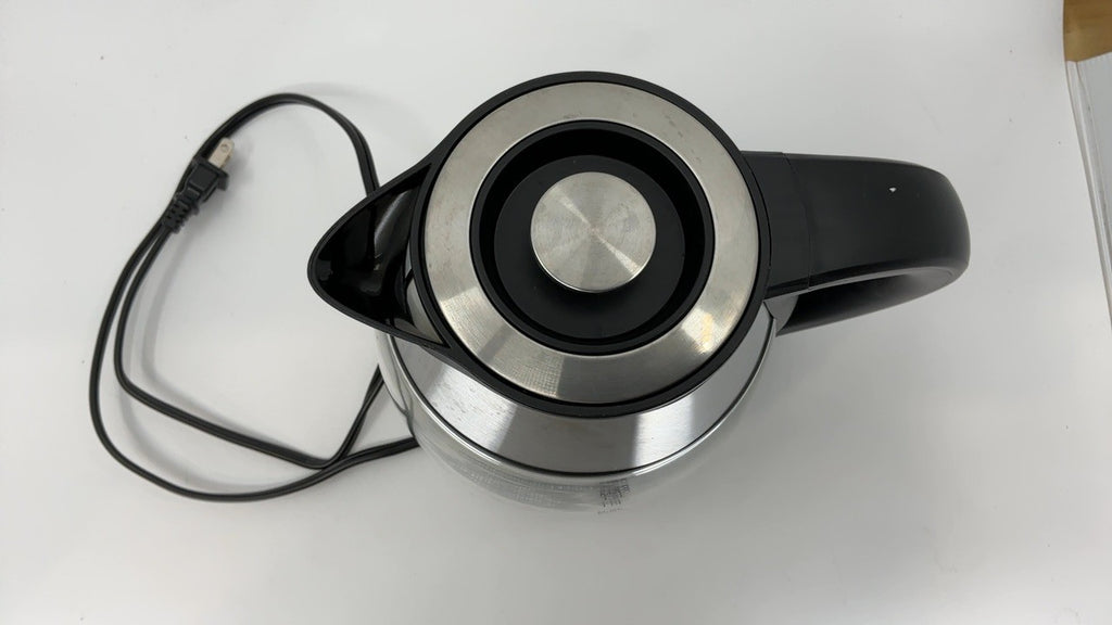 1.2L Cordless Electric Kettle, Chefman, LED Light, Boil-Dry Protection