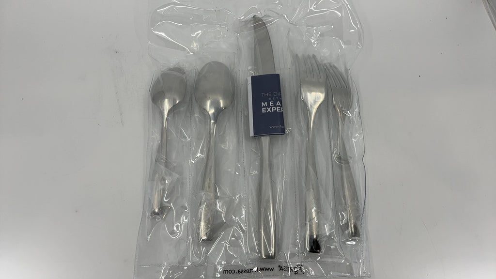 5-Piece Lucca Flatware Set by Fortessa, 18/10 Stainless Steel, Service for 1