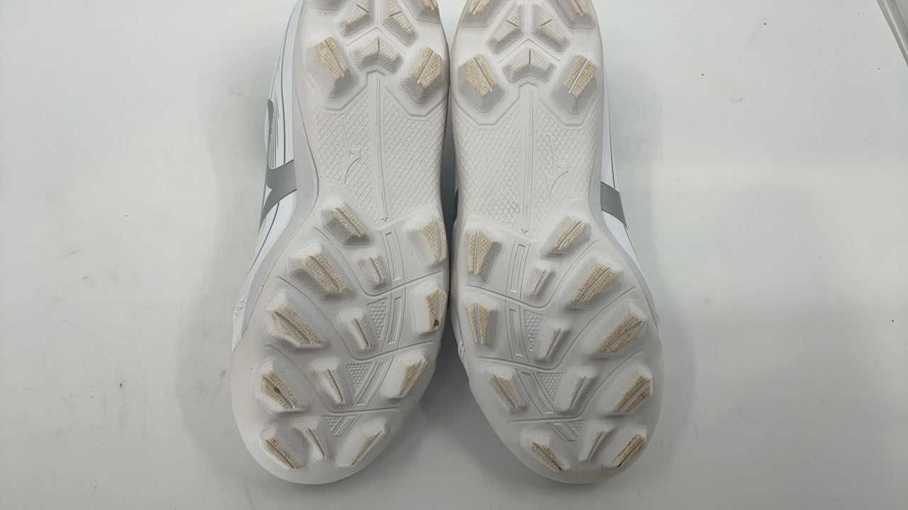 Cushionrevo Finch Jr. Girls Softball Cleat, White-Silver, Size 3 Big Kid