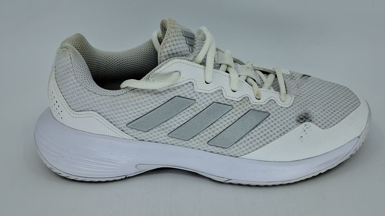 adidas Women's GameCourt 2 Sneaker, White/Silver Metallic/White, 6.5