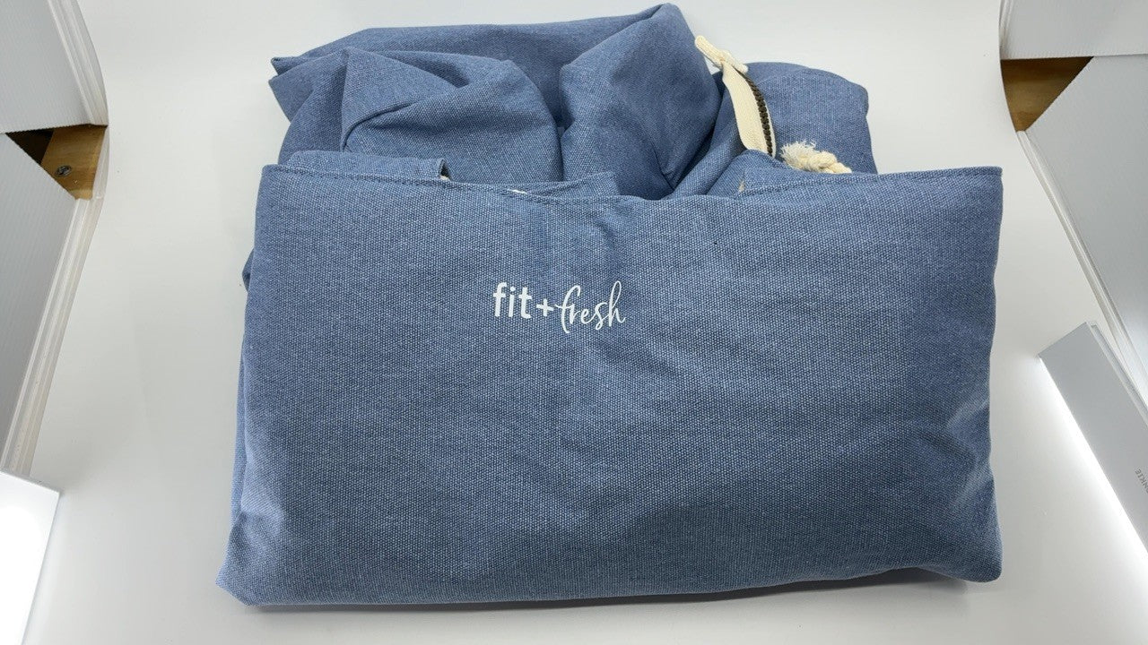 Fit & Fresh Things Weekender Bag for Women, Light Blue