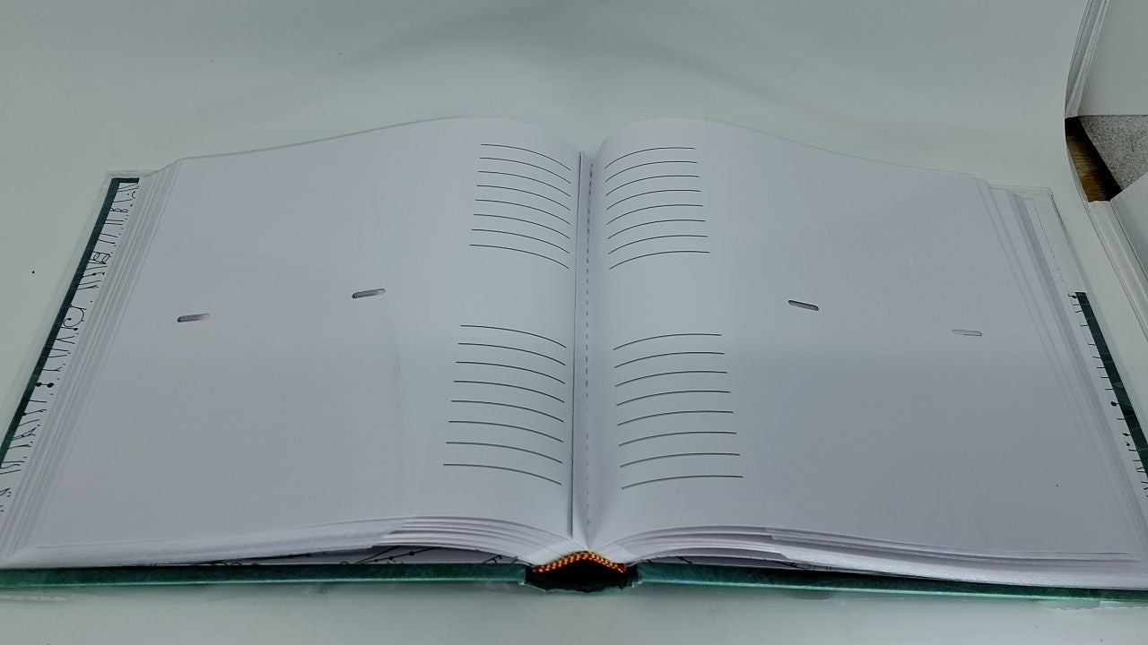 MCS 200 Photo Capacity Album 4x6 Blue Cover Clear Pockets for Memories