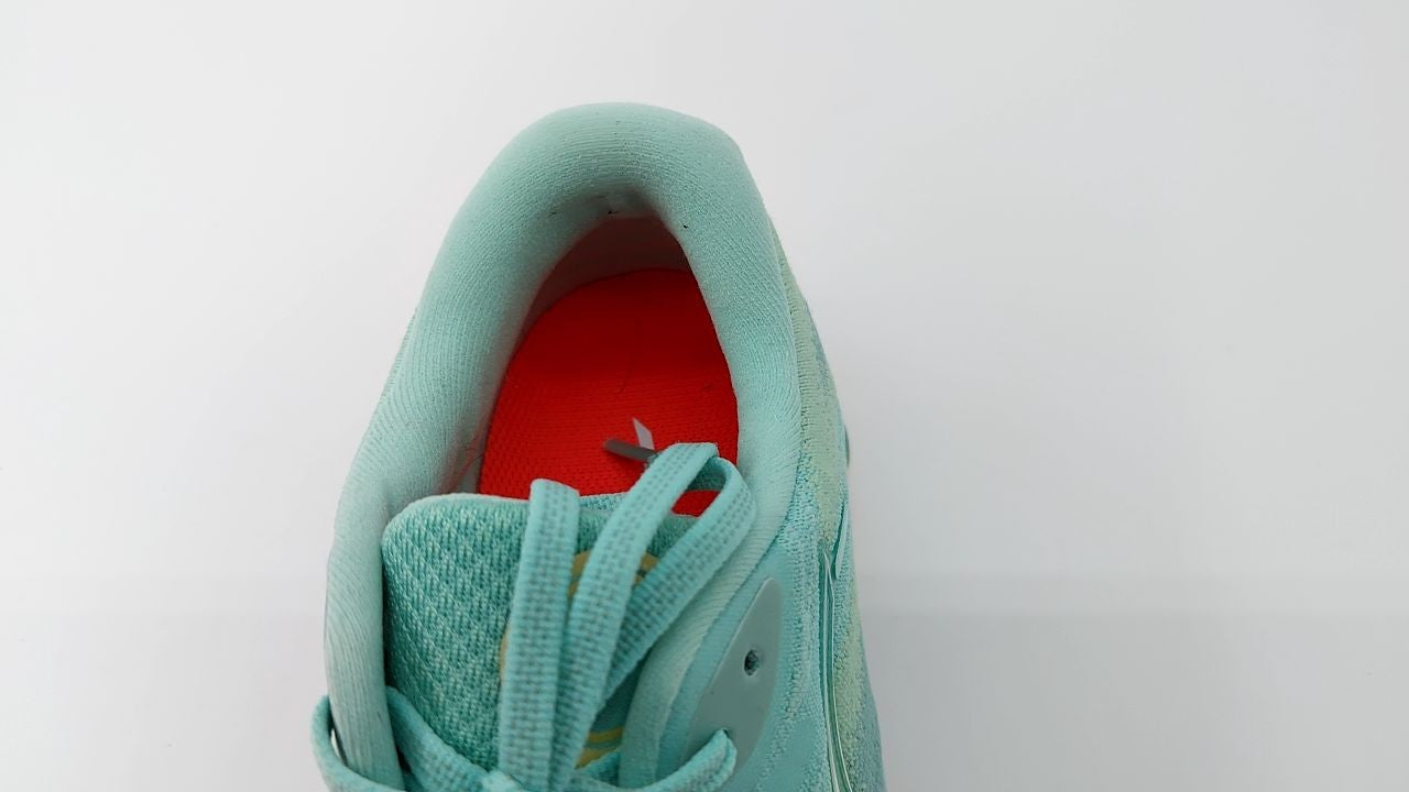 Mizuno Wave Sky 7 Women's Shoes Eggshell Blue/White : Women's 7.5 B - Medium