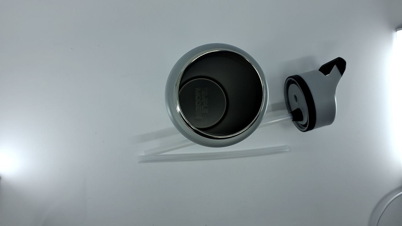 22oz Ice Gray Stainless Steel Water Bottle w/ Straw Lid - Summit Collection