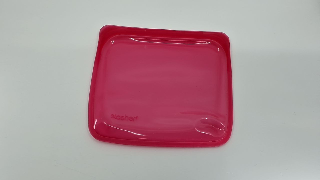 Raspberry Stasher Silicone Food Storage Bag, 28 Oz, Eco-Friendly & BPA Free