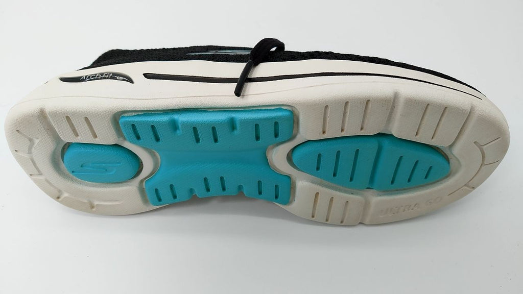 Arch Fit Lace-Up Sneakers Black Aqua Women's Plus Size 7.5 M