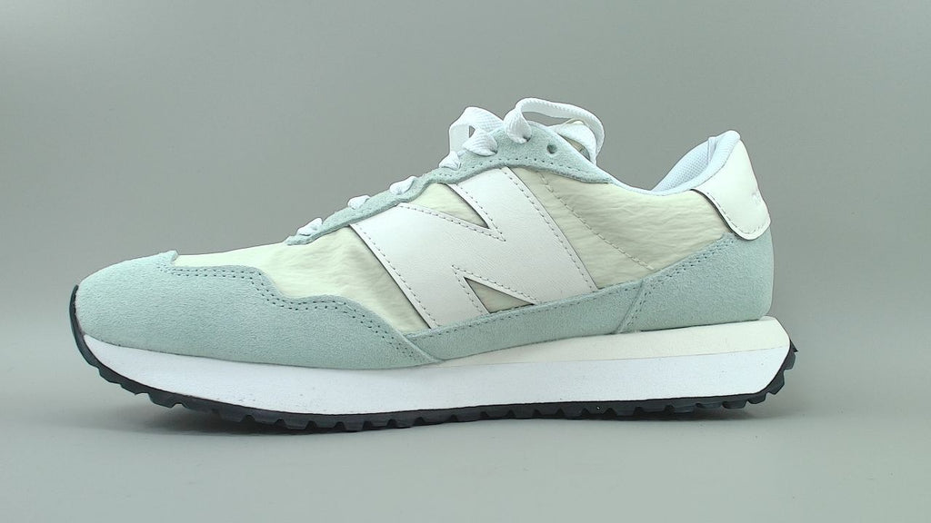 New Balance Women's 237 V1 Sneaker, Mineral/Sea Salt, 8.5 B