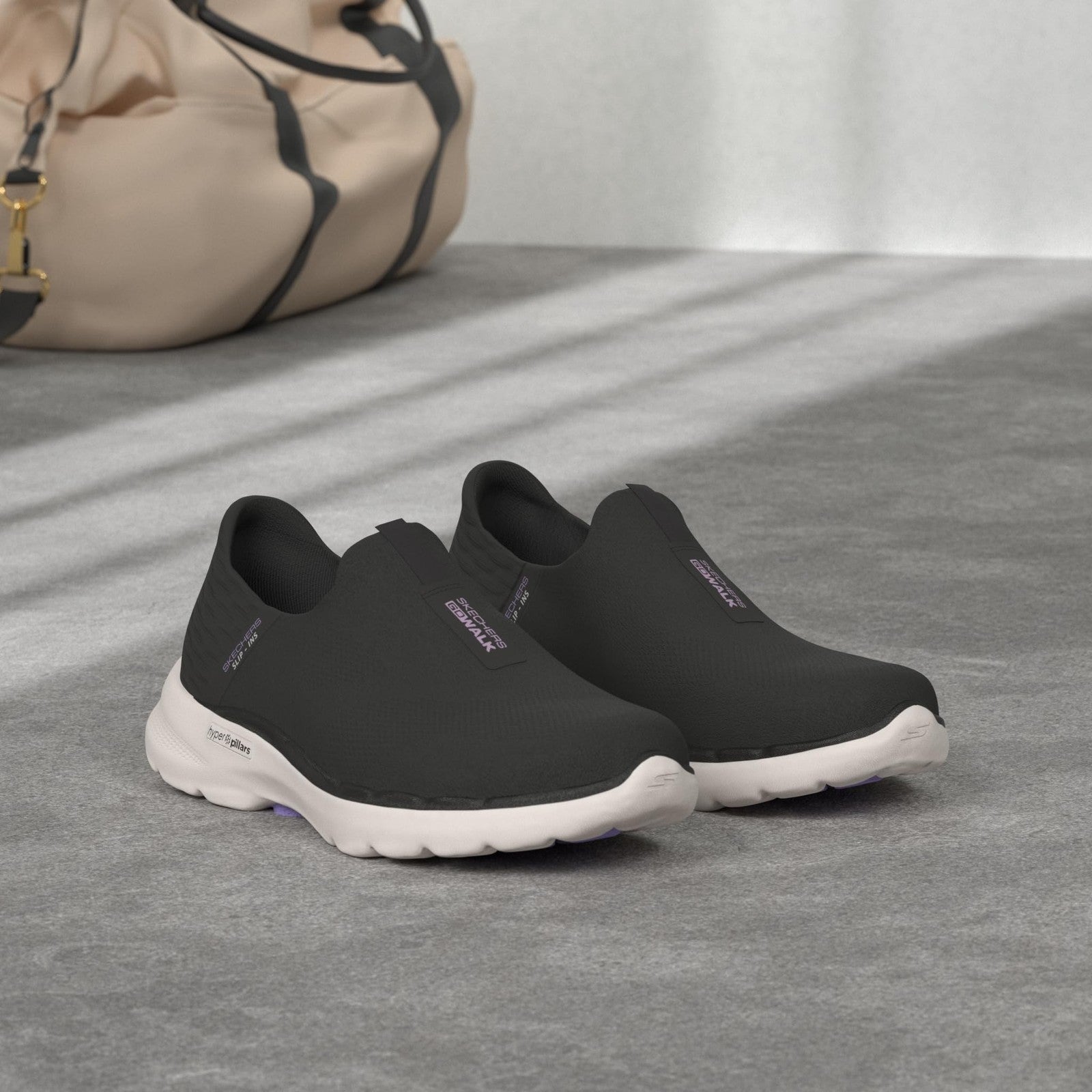Skechers Women's Hands Free Slip-ins Go Walk 6 Sneakers, 8.5 Black/Lavender