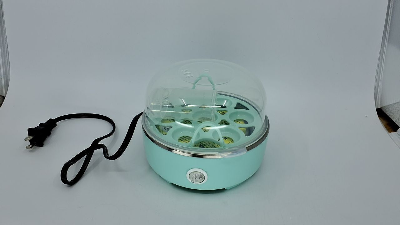 Elite Gourmet 7-Egg Electric Egg Cooker Retro Mint w/ Auto Shut-Off