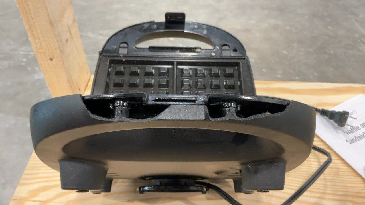 Mainstays Black 2 in 1 Waffle and Sandwich Maker, Nonstick, Removable Plates
