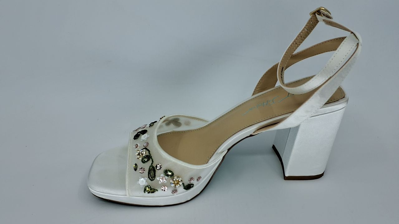 Betsey Johnson Women's SB-Kirra, Ivory, 9.5