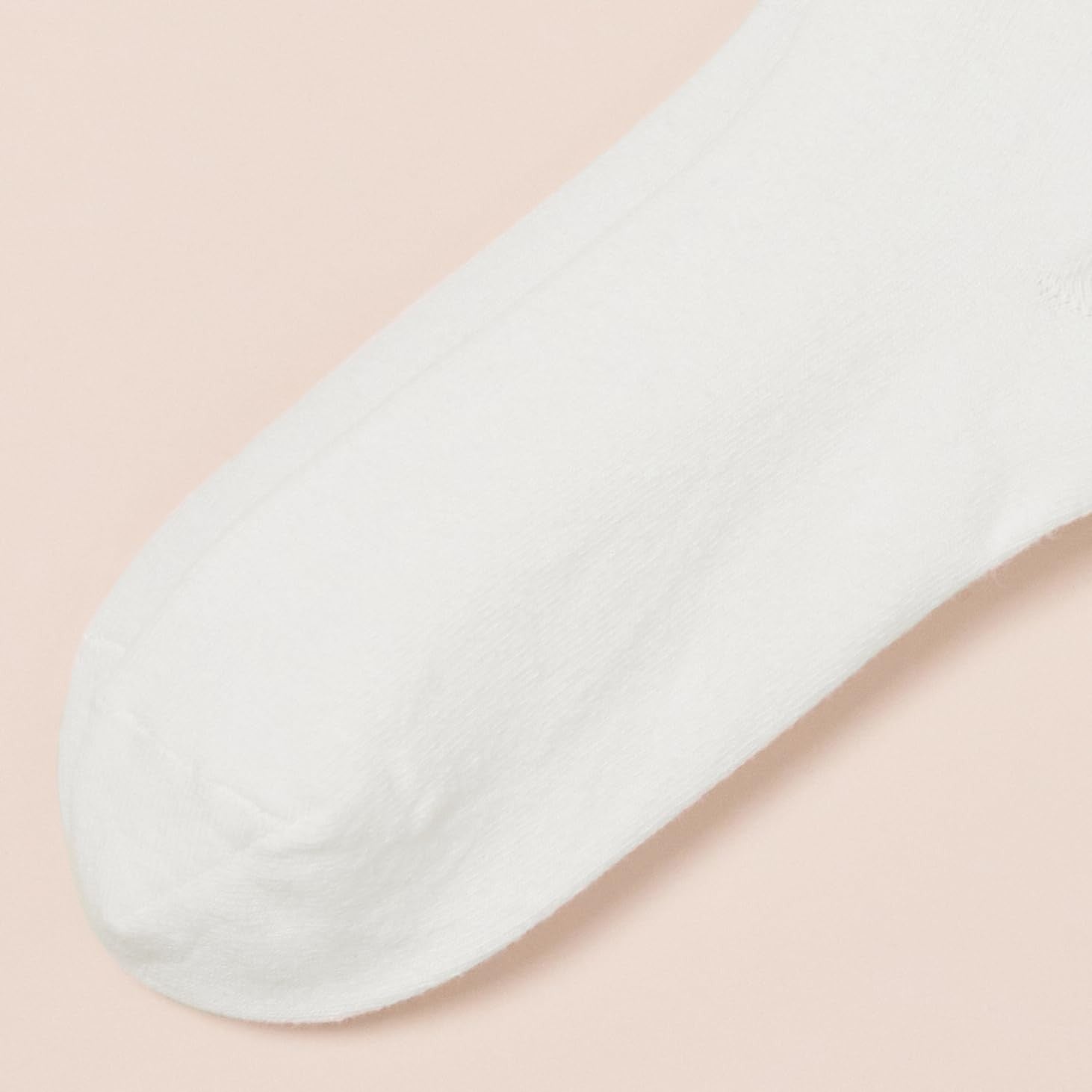 Amazon Essentials Women's Crew Socks, Cotton, 6 Pairs, White, 8-12