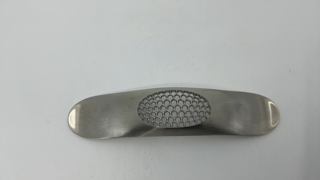 Garlic Press Rocker, Stainless Steel Mincer, Easy Clean & Dishwasher Safe
