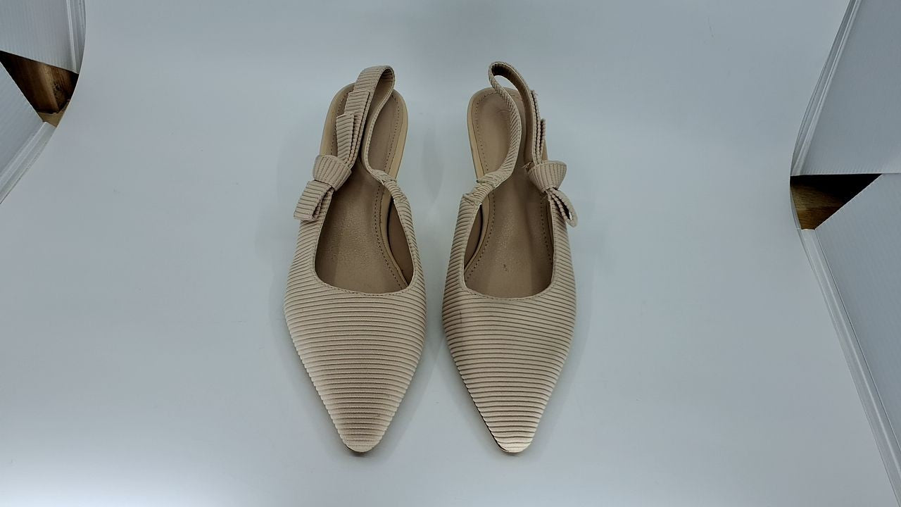 Womens Closed Toe Kitten Heels Pumps, Beige Bowknot, Size 8.5