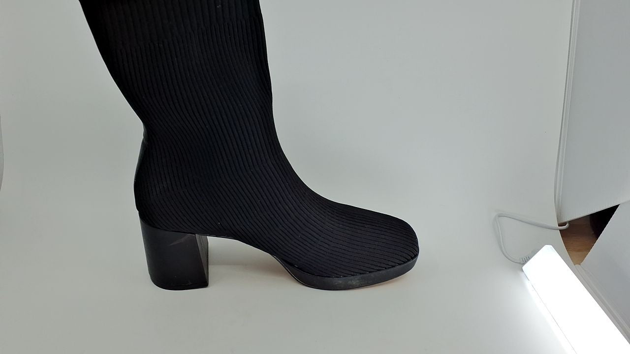 Cushionaire Black Stretch Boots, Comfortable Block Heel, Size 8 Wide