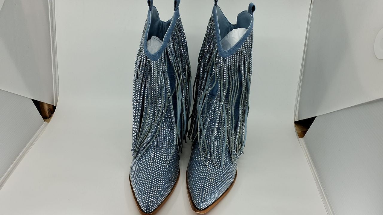 Women’s Cowboy Boots, Chunky Heel, Pointed Toe, Denim, Size 9.5