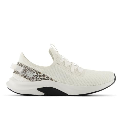 New Balance Women's 6.5 Dynasoft Nergize Sport V2 Cross Trainers Sea Salt/Black