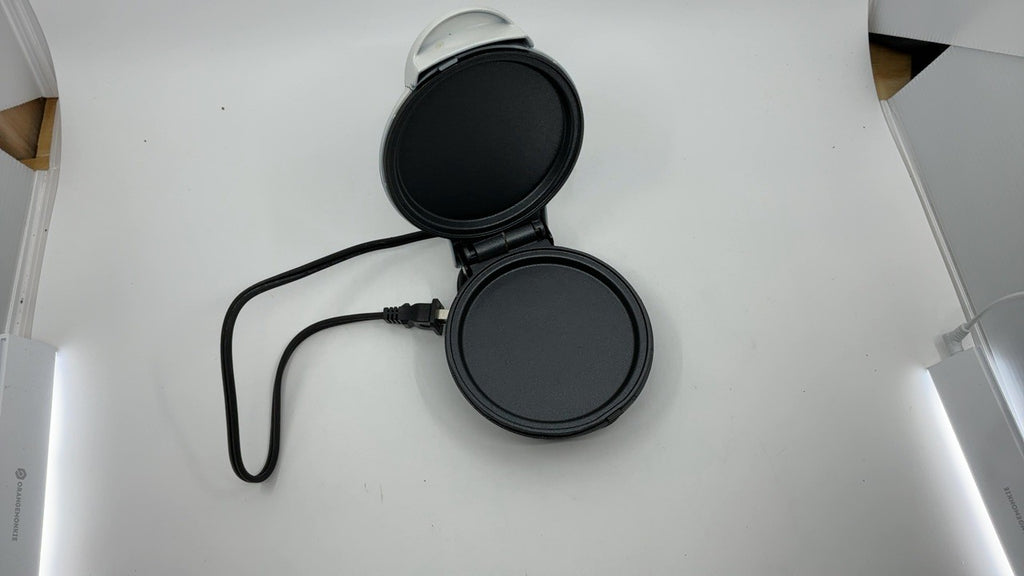 DASH Mini Maker Griddle 4 In White w/ Recipe Book - Individual Servings