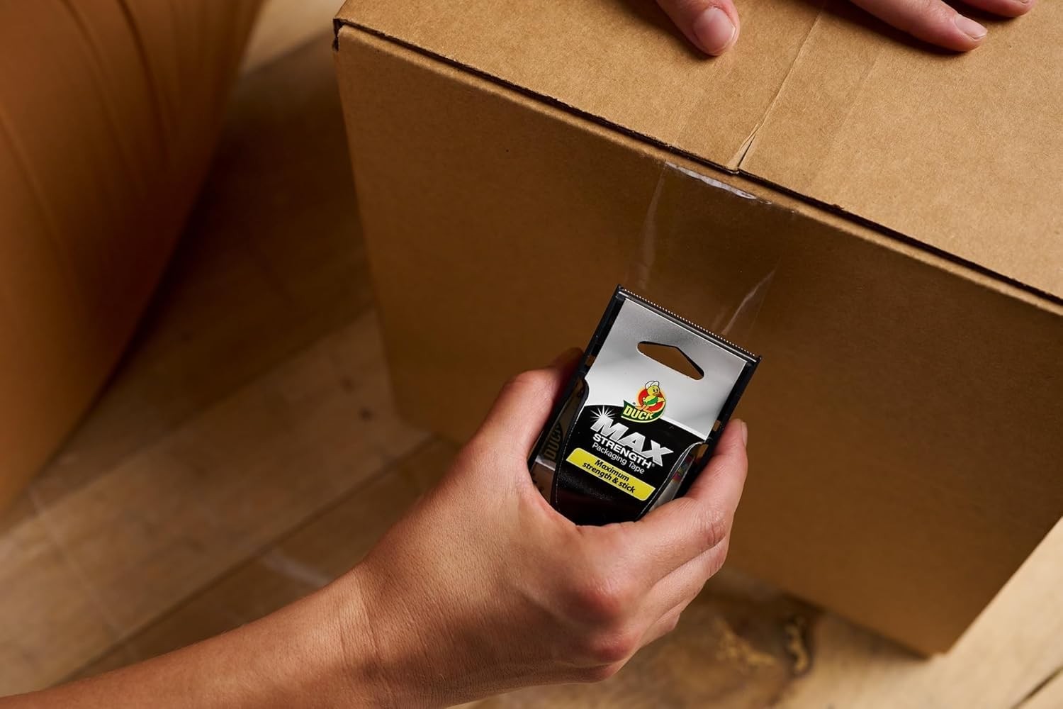 Duck Max Strength Clear Packing Tape 6 Rolls 1.88in x 22yds w/ Dispensers