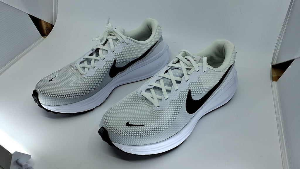 Nike Men's Revolution 8 Road Running Shoes, White/Black-Pure Platinum, 11
