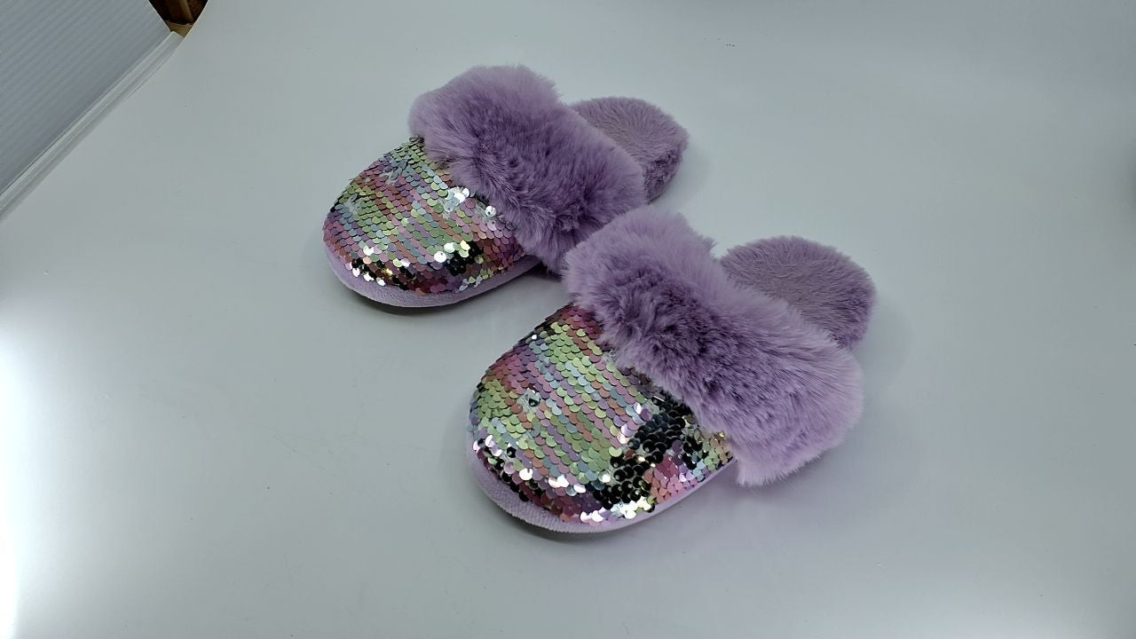 Fuzzy Slip-On Slippers for Girls, Purple Faux Fur, Memory Foam, Size 11-12
