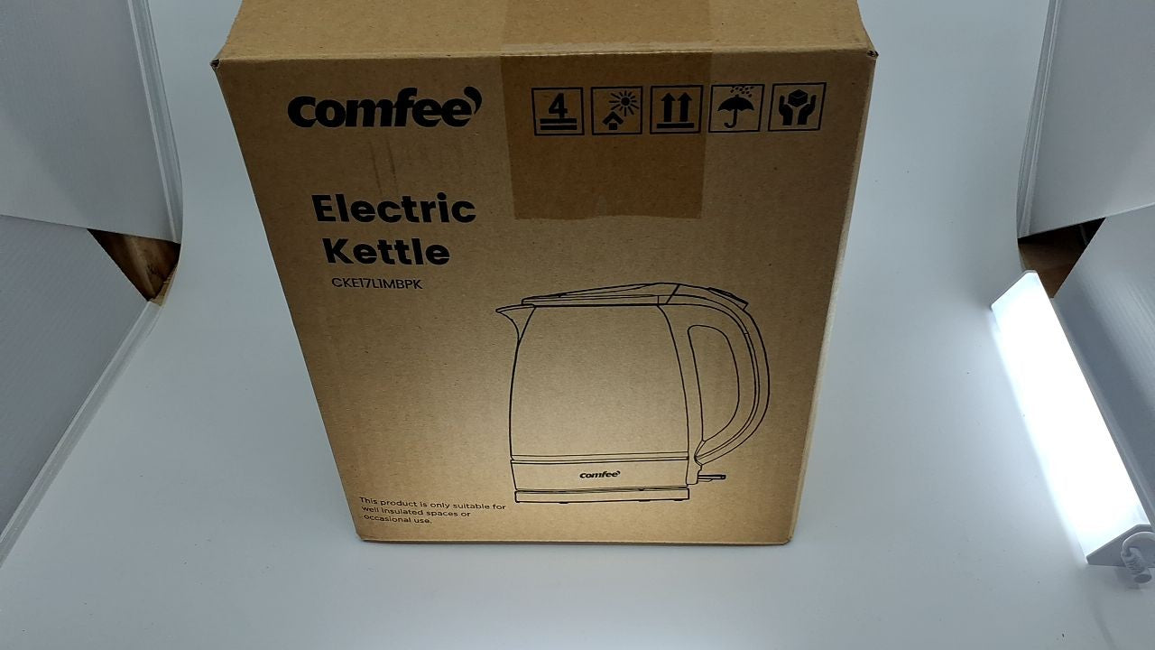 1500W COMFEE' Electric Kettle, 1.7L Glass, Boil-Dry Protection, BPA Free