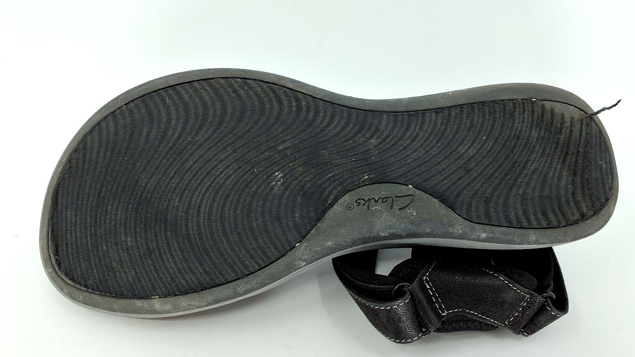 Clarks Women's Mira Bay Flat Sandal, Black Textile, 8 Wide US