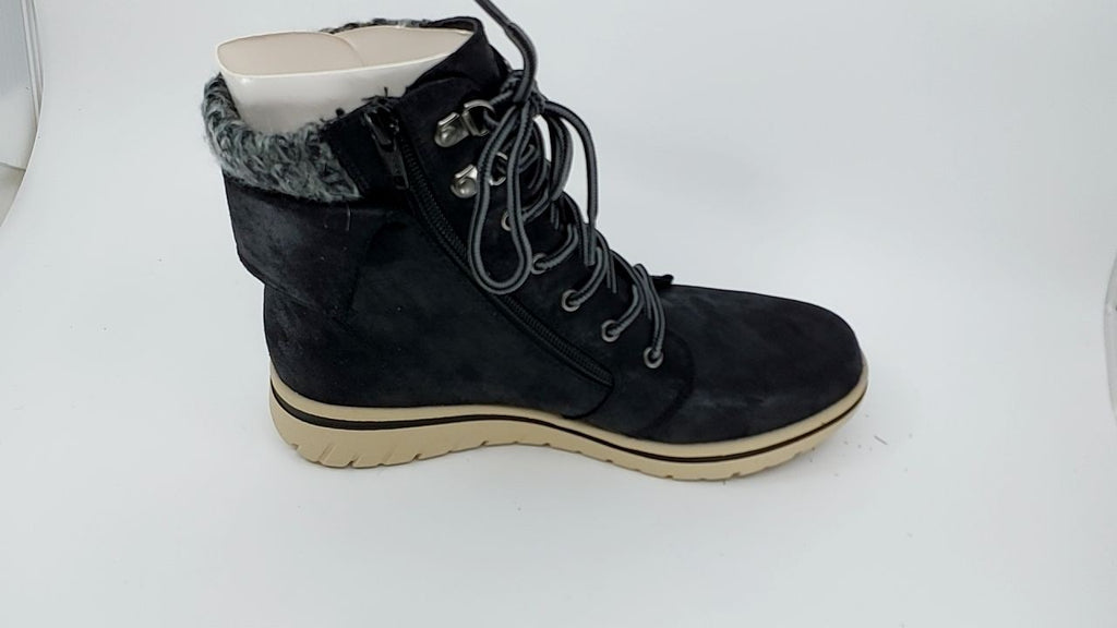 CLIFFS BY WHITE MOUNTAIN Women's Hope Boot, Black/Fabric/Sweater, 8 M