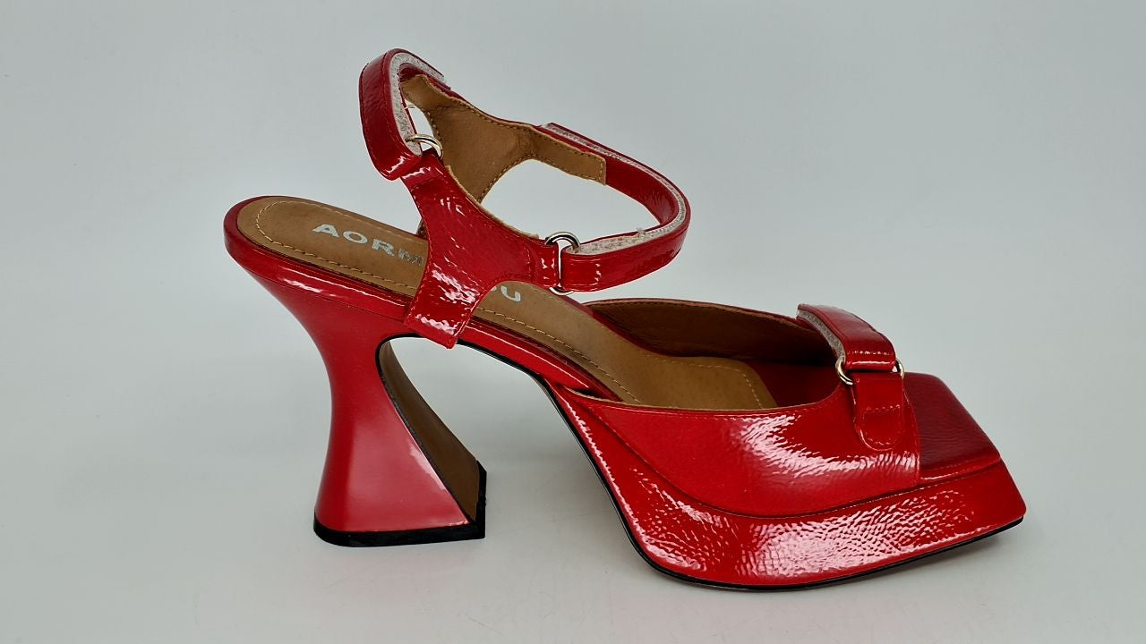 Comfy Red Platform Heels 4 In Block Heel Ankle Strap Size 8