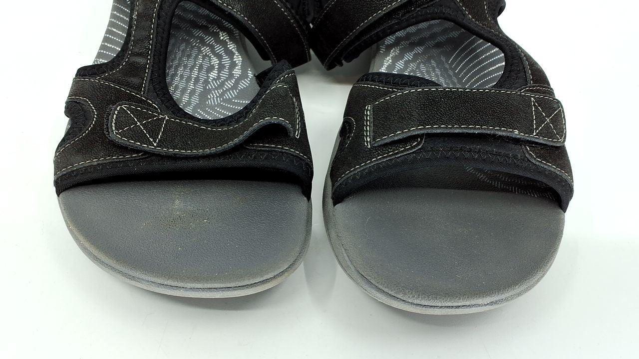 Clarks Women's Mira Bay Flat Sandal, Black Textile, 8 Wide US