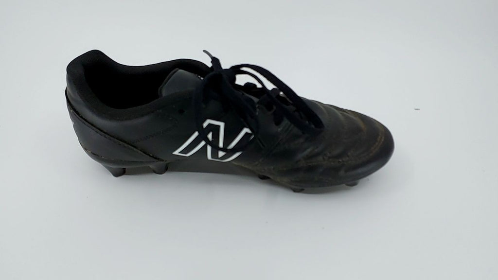 New Balance 442 V2 Academy Junior Soccer Shoes Black/White Size 2 Little Kid