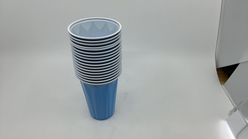 Light Blue Plastic Party Cups 12 Oz, 20 Count - Durable & Disposable
