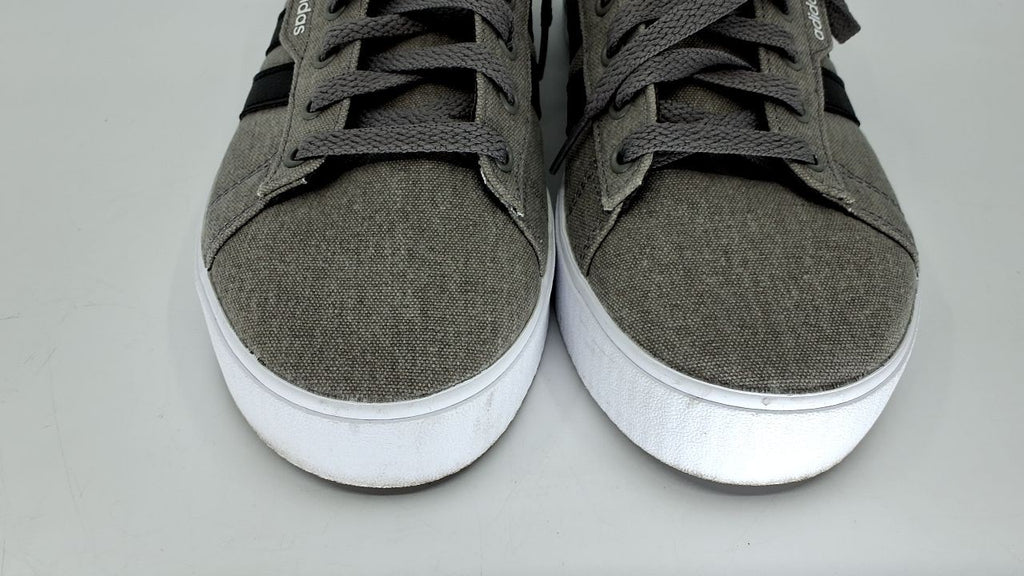 adidas Men's Daily 3.0 Skate Shoe, Dove Grey/Core Black/Cloud White, 7.5