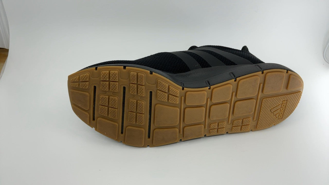 adidas mens Swift Run Core Black/Core Black/Core Black 9.5