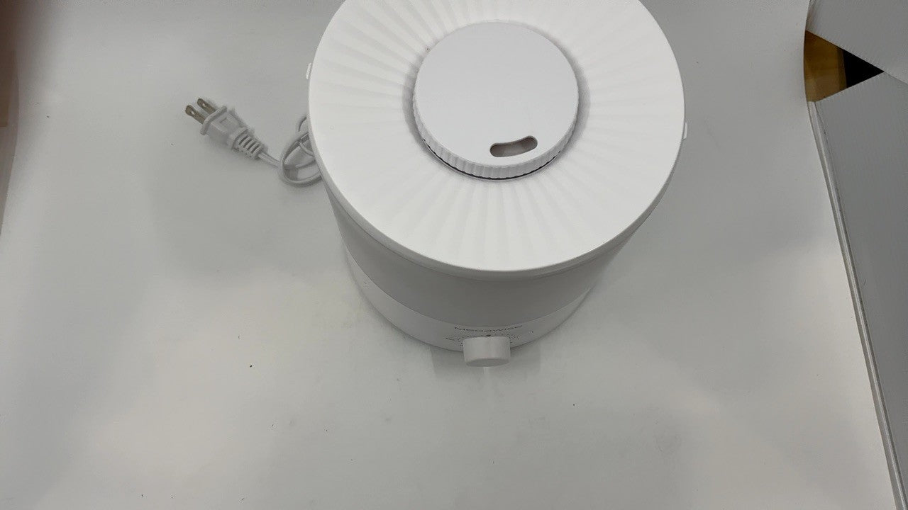 Megawise 2L Cool Mist Humidifier, Top Refill, 7-Color Night Light