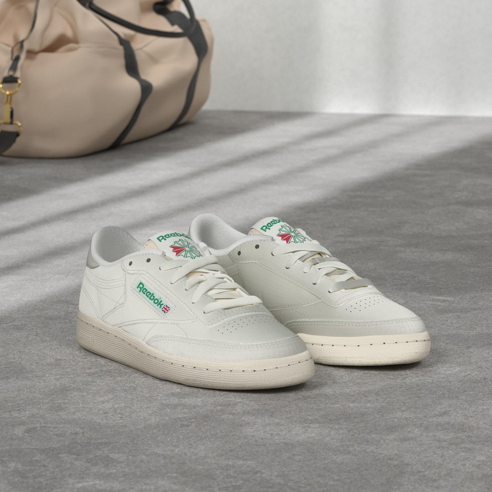 Reebok Club C 85 Vintage Sneakers Women 9 Chalk/Alabaster/Glen Green