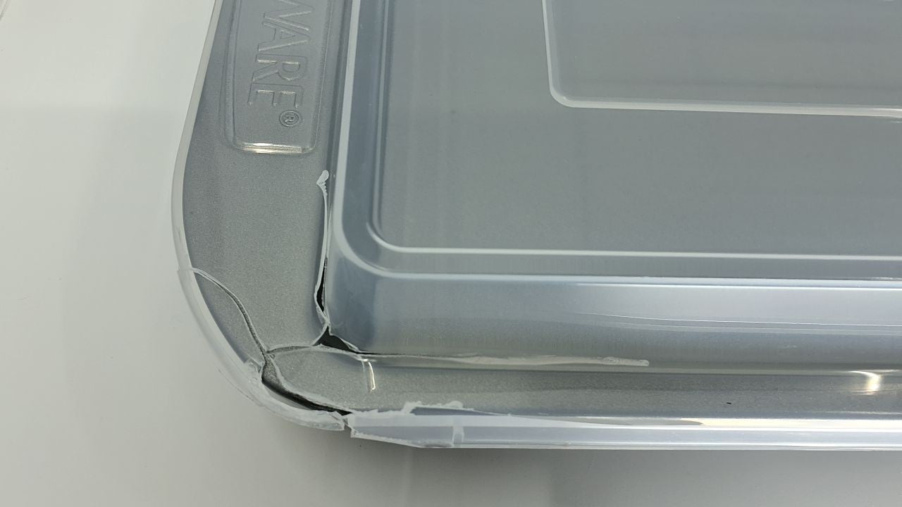 Farberware 9x13 Nonstick Baking Pan w/ Lid - Rectangular