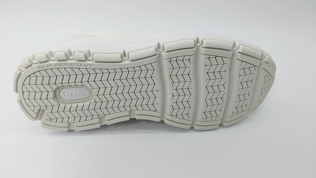 Brooks Women's Addiction Walker 2 Walking Shoe - White/White - 7.5 Narrow