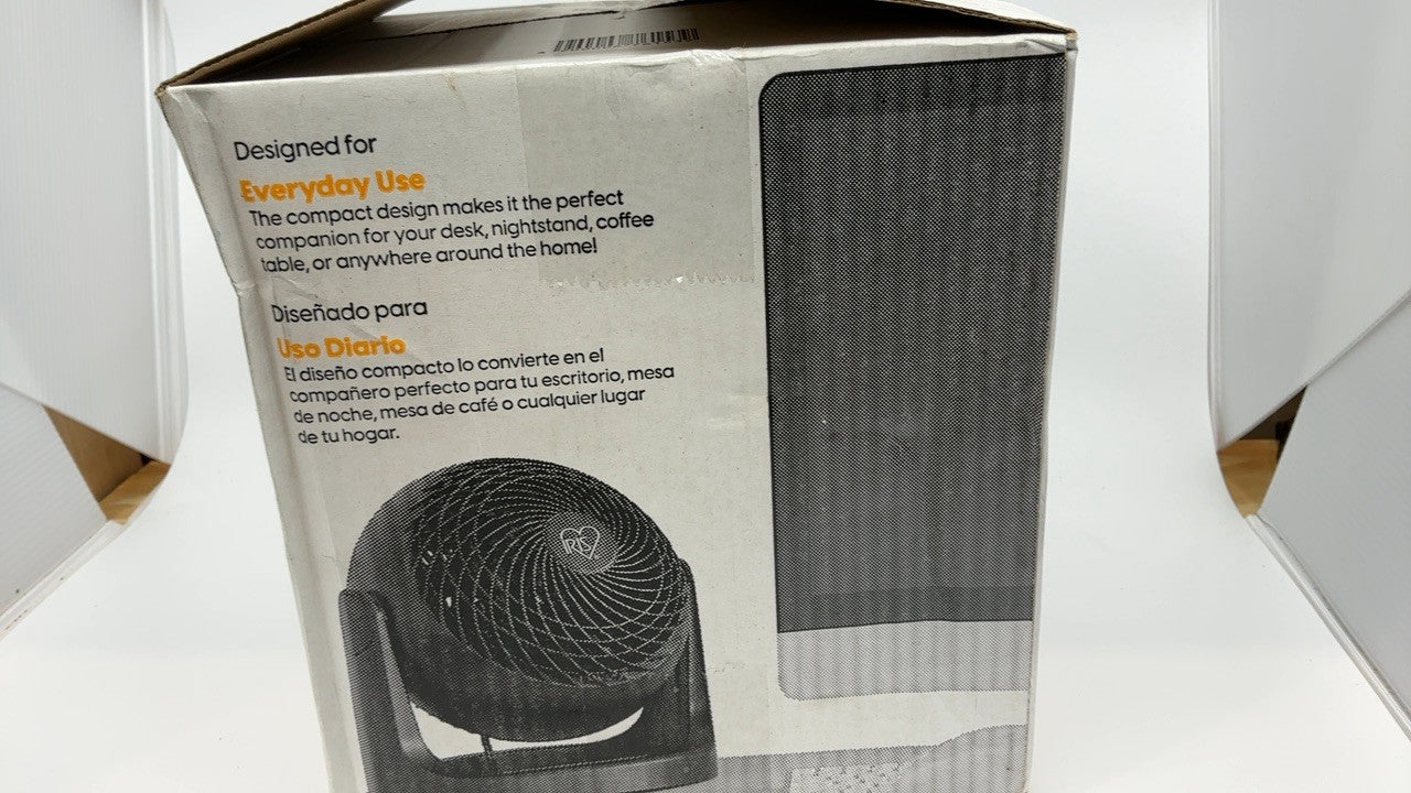 IRIS USA Black Desk Fan, 3-Speed Air Circulator, 30 dB Quiet