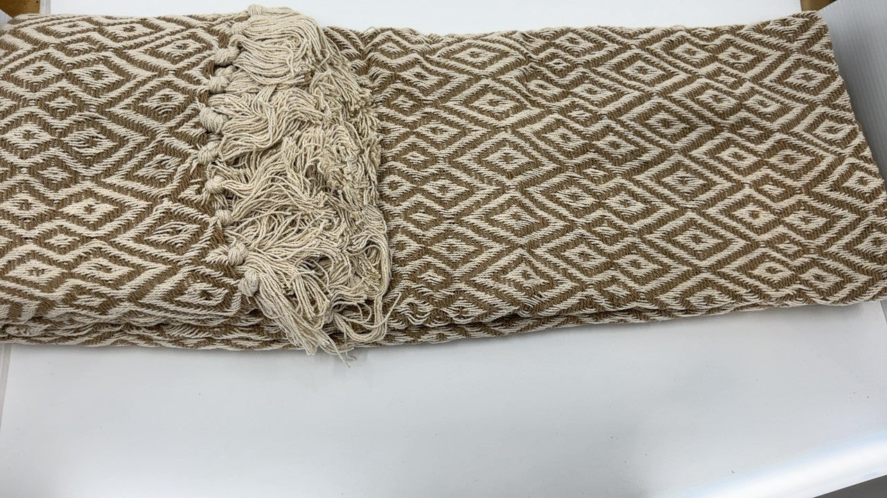 DII Rustic Farmhouse Double Diamond Woven Throw, 50x60, Stone