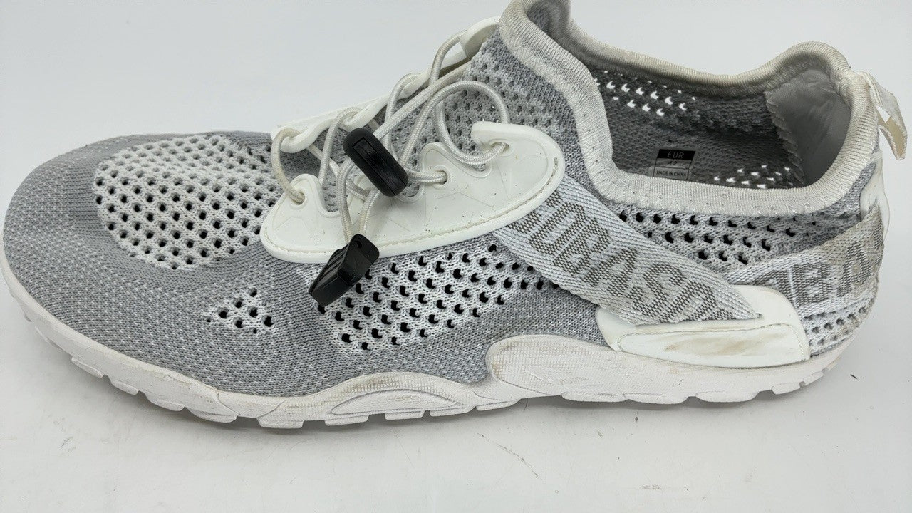 Men's Aqua Water White Shoes 9.5 White Hiking Swim Shoes for Beach & Pool
