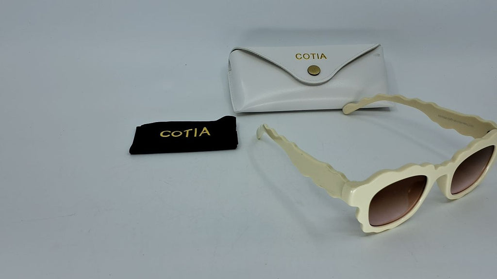 Beige Square Sunglasses w/ Irregular Wave-Shaped Frames for Women & Men
