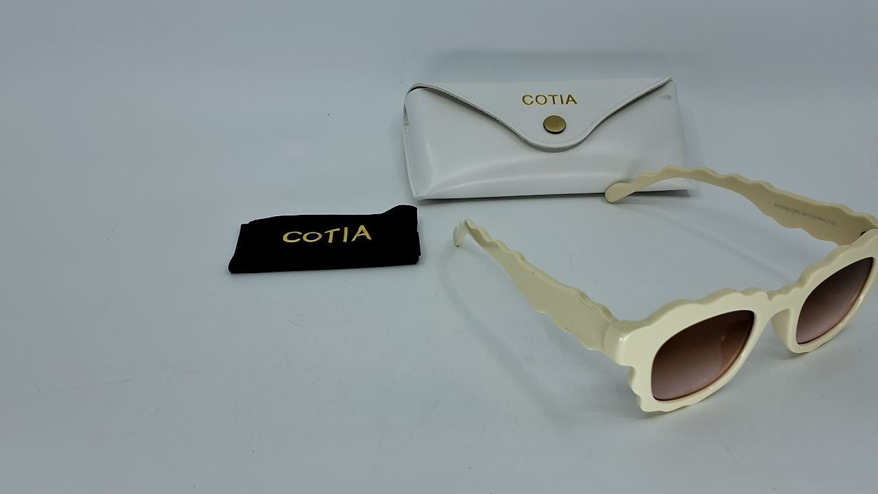 Beige Square Sunglasses w/ Irregular Wave-Shaped Frames for Women & Men