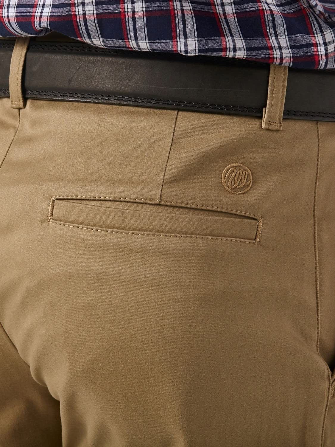 Wrangler mens Flat Front Relaxed Fit Casual Pants, Khaki, 42W x 30L US
