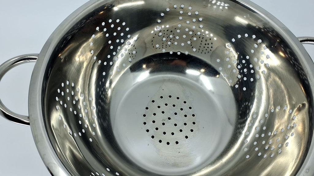 5Qt Stainless Steel Colander - Heavy Duty, Easy Grip, Dishwasher Safe
