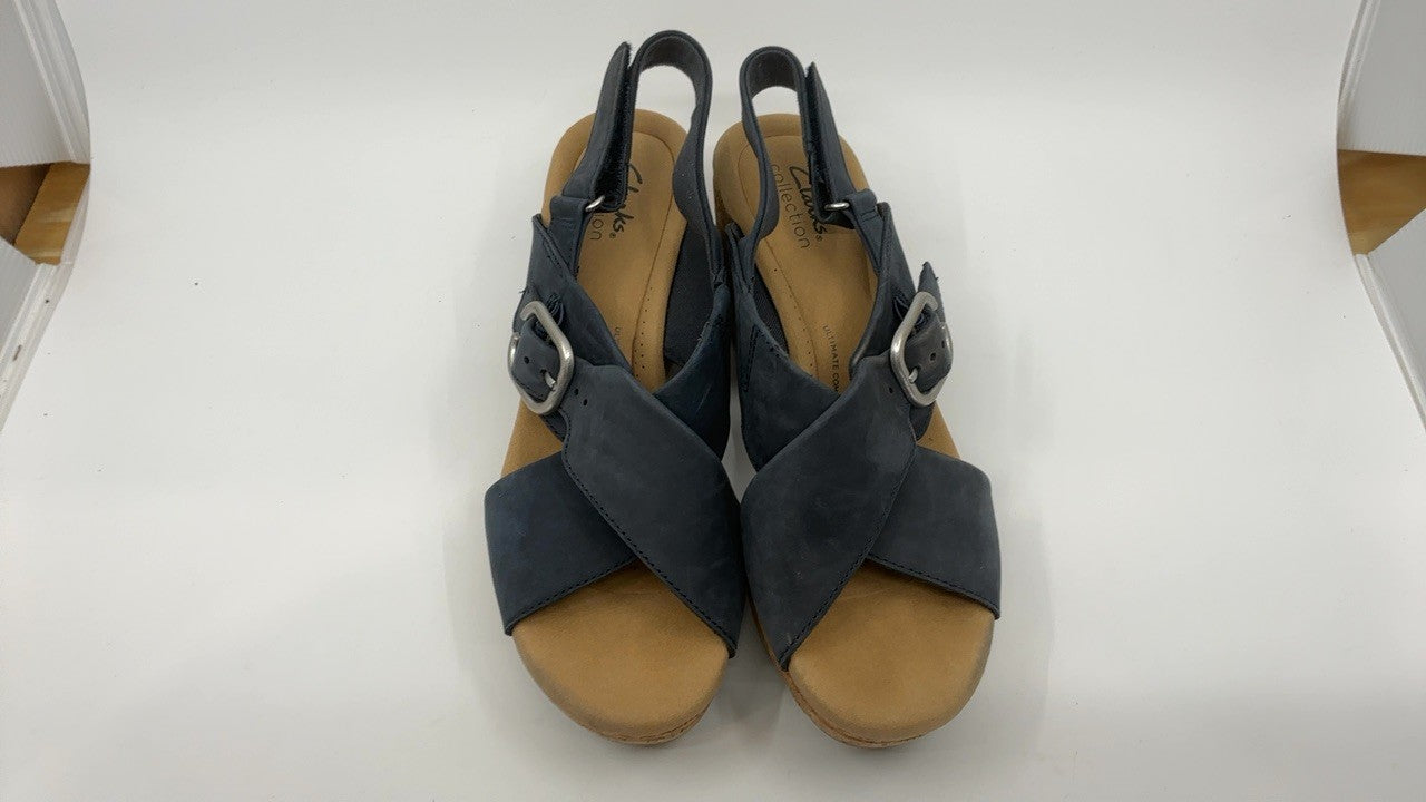 Clarks Women's Giselle Dove Wedge Sandal, Navy Nubuck, 9