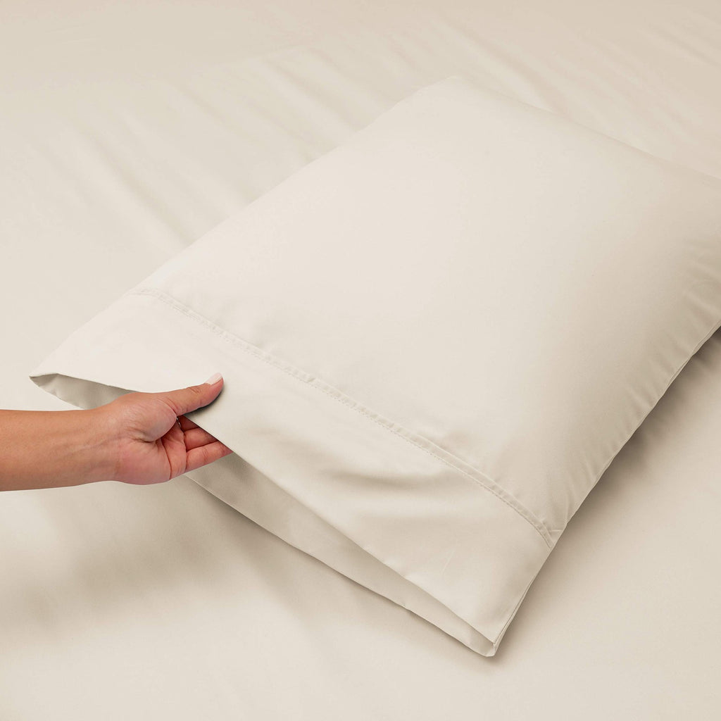 Queen Size Sheet Set 4pc Extra Deep Pocket Microfiber Off White