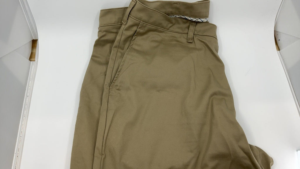 Lee Total Freedom Stretch Relaxed Fit Flat Front Pant, 38W x 32L, Khaki