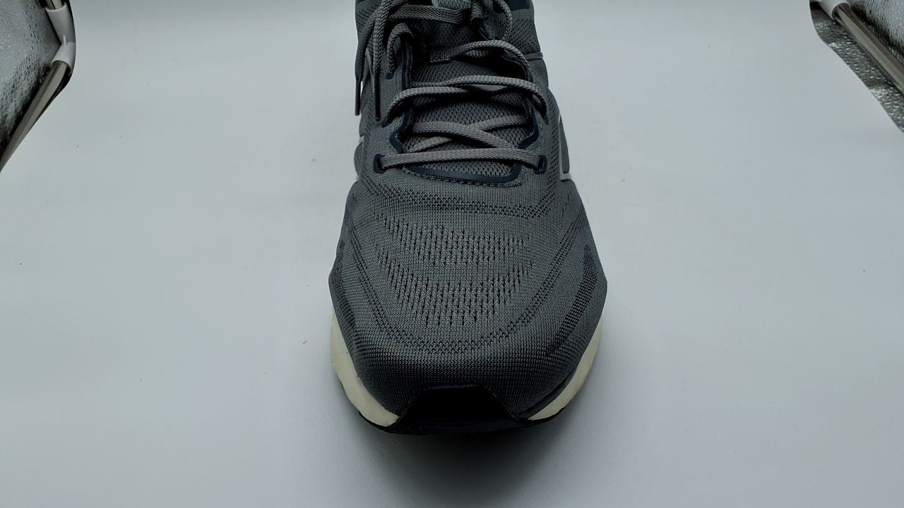 Men's New Balance Fresh Foam 680 V8 Running Shoe, 16 X-Wide, Grey/Black