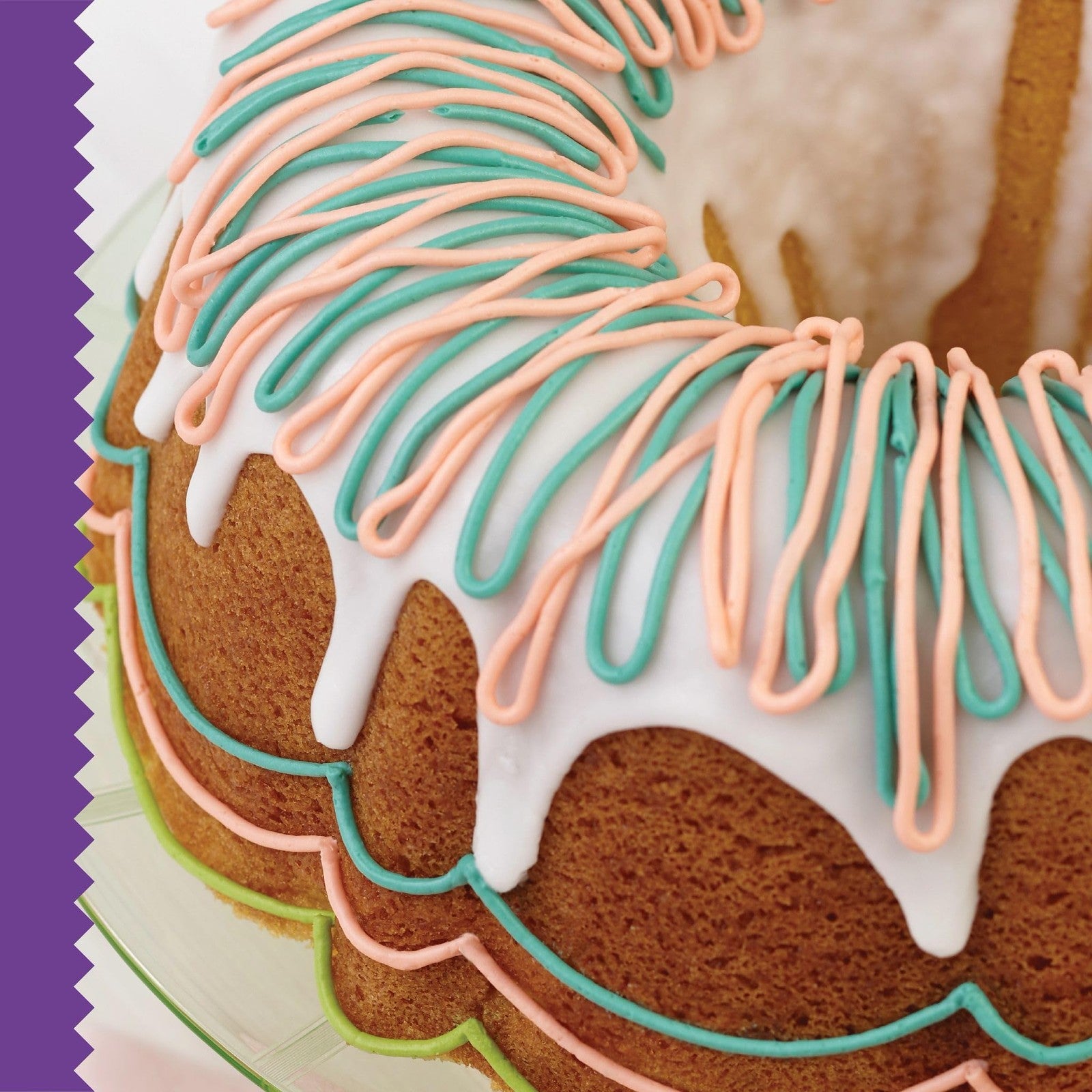 9.49 in Wilton Gold Non-Stick Tube Pan, Warp-Resistant Bakeware